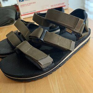 Men's Tevas
